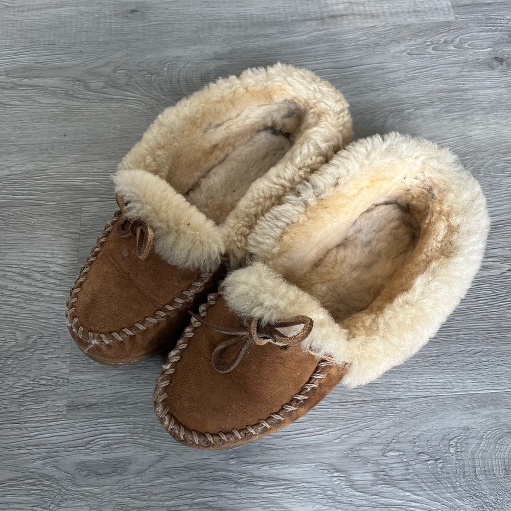 women’s wicked good moccasins ll bean slippers